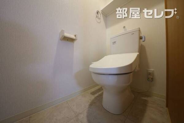 清潔感のあるトイレです。