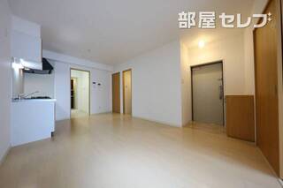 たくさん収納スペースあります。