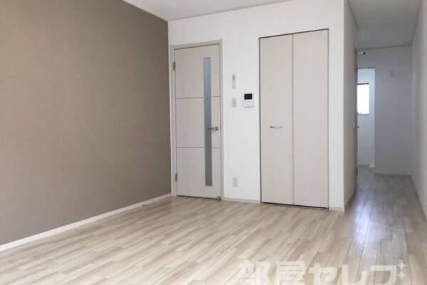 ※他の部屋の写真を流用しています。