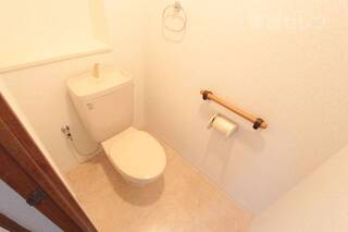 落ち着くトイレです