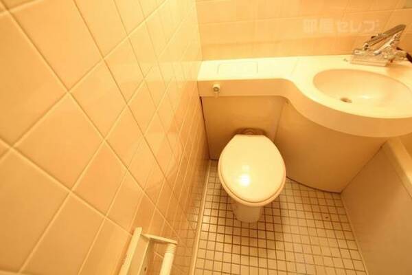 ※他の部屋の写真を流用しています。