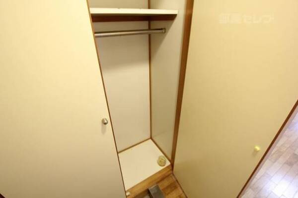 ※他の部屋の写真を流用しています。