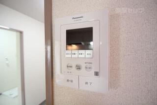 テレビモニターホンで来客確認できます。