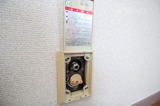居室にガスコックがあります。