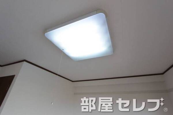 照明ありますよ。イメージ写真
