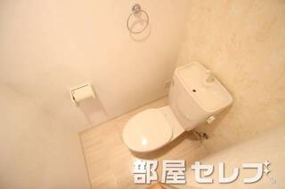 綺麗で清潔感ありますね。写真は他号室です