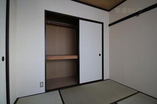 ゆったりとした収納です。