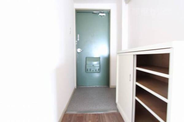 玄関ショットです　※5Eのお部屋です