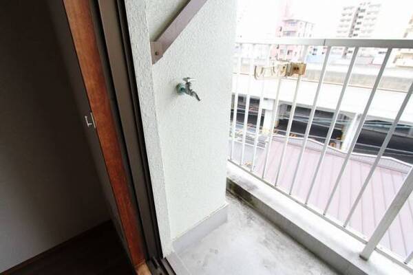 洗濯機置き場はベランダです　※5Eのお部屋です