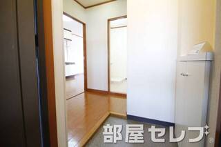 玄関口。