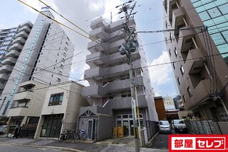 名古屋駅に徒歩で通える便利な立地です