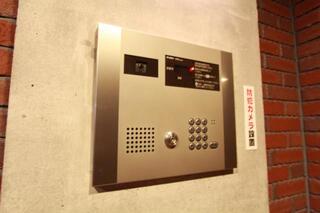 エントランスのオートロックです。