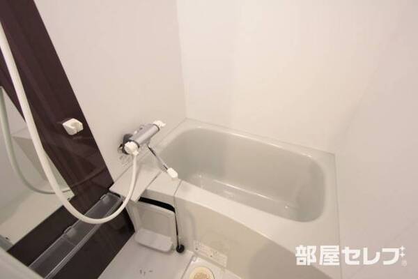 ゆったりバスルーム