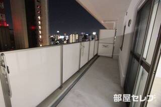 広く使えるバルコニー