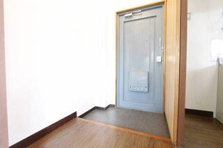 ※202号室内装写真参照
