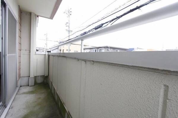 ※202号室内装写真参照