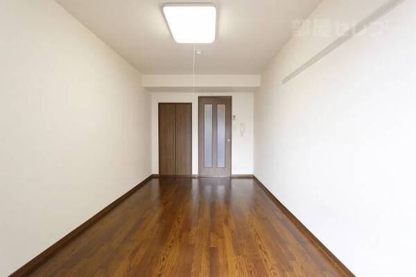 広々としたお部屋です。