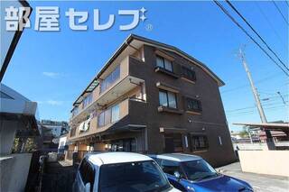 古さを感じさせない建物です。