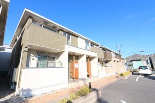 外観　南向きで日当たり良好