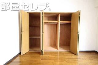 ゆったりとした収納です。