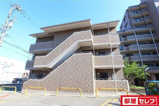 駅近くです
