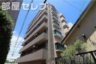 重厚感ある外観です。
