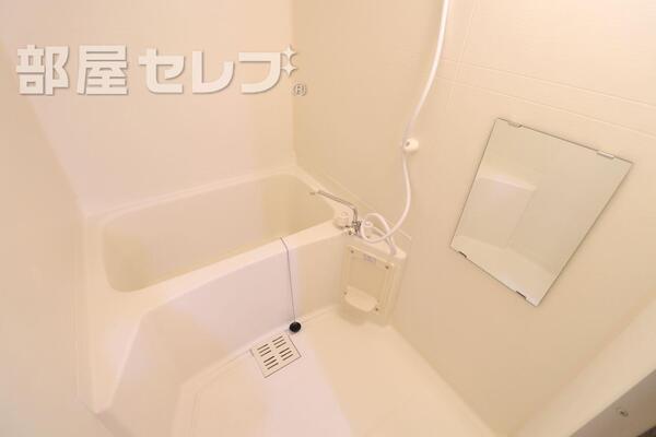 ゆっくりお風呂に入りたいですね。