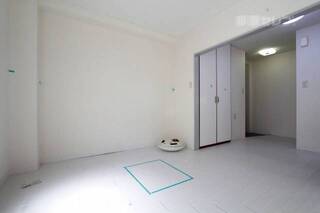 リフォーム中です　103号室の写真です。