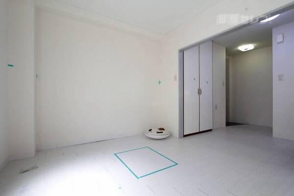 リフォーム中です　103号室の写真です。
