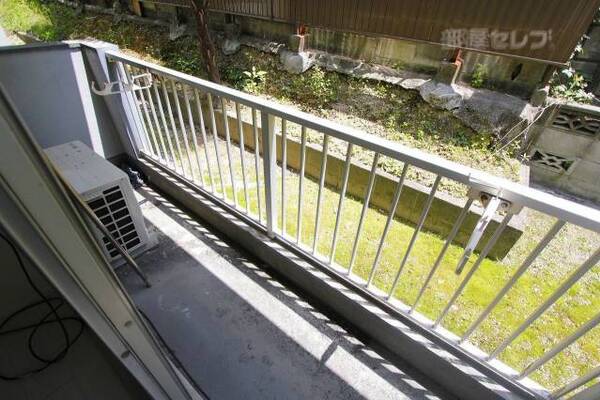 リフォーム中です　103号室の写真です。
