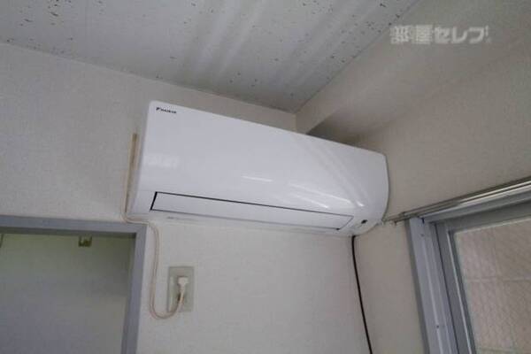 リフォーム中です　103号室の写真です。