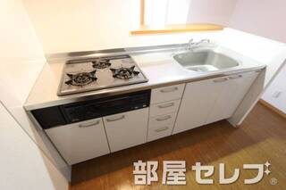 3口コンロで料理も楽しく。