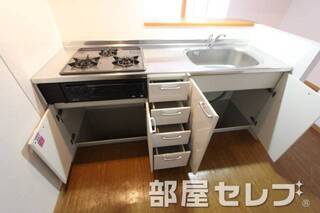 キッチン収納バッチリ。