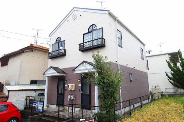 １棟に２件の物件です。
