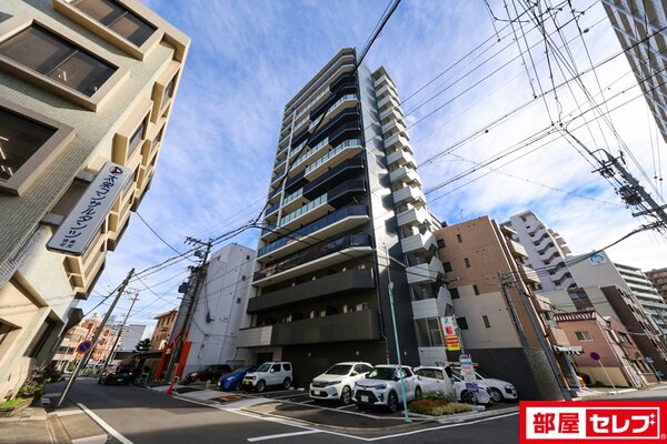 建物 外観(横)