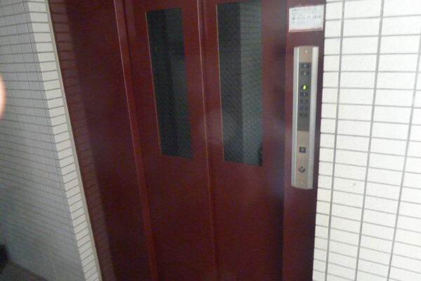 エレベーター付きです
