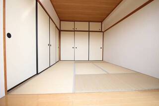 和室はやっぱり落ち着きますね。