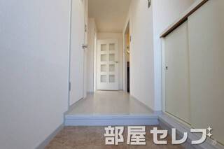 玄関口。