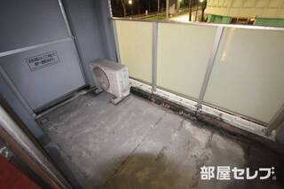 バルコニーも広々です