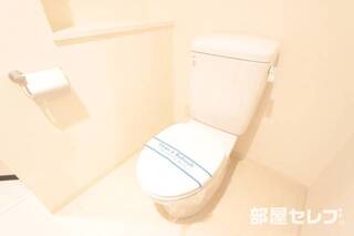 お手洗いはこちら