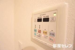 浴室乾燥機も付いています