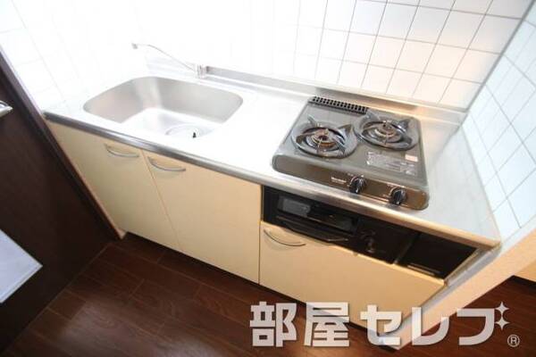 2口のシステムキッチンで快適。イメージ写真