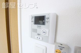 安心のオートロック付きです。