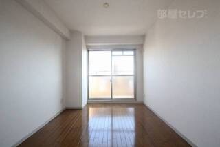 光溢れるお部屋です