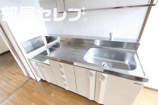 2口ガスコンロ設置可能です。