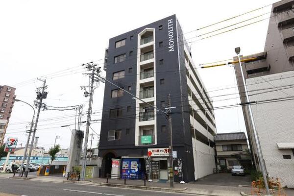 どっしりとした外観が特徴です。