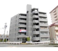 ファミール青峰