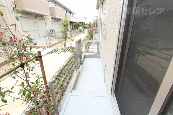 裏側のテラスです
