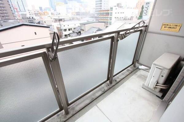 バルコニーも広いですよ