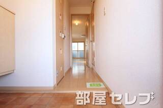玄関から見た景色です。